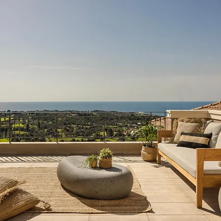 Alma Luxury Residences- Eos 3 Apartament